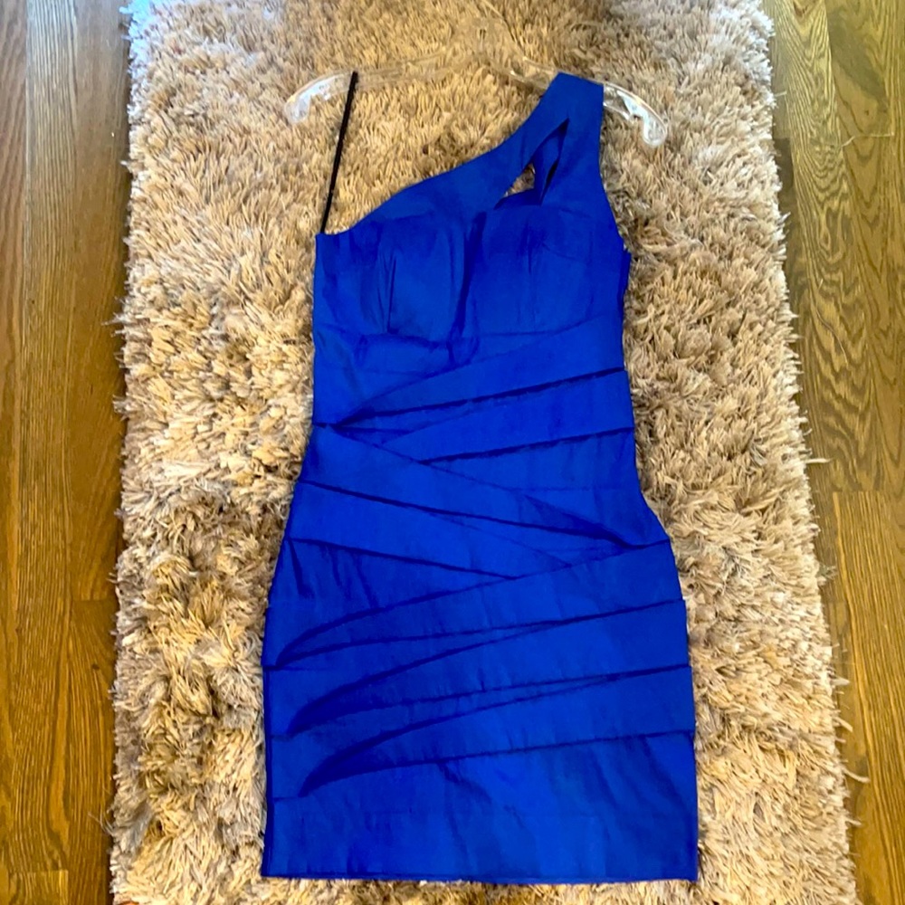 Royal blue body con dress